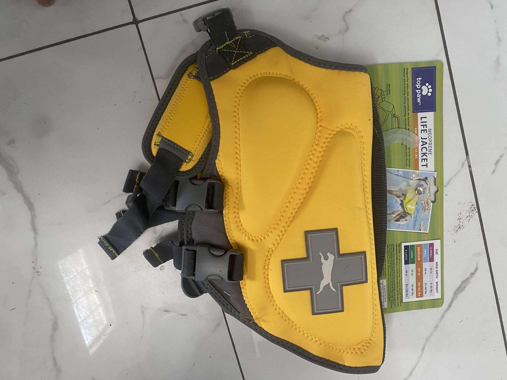 NWT Top Paw Dog Yellow Life Jacket, Reflective Floatation Device Size Medium