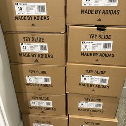 New YZY SLIDE - Multiple Sizes & Colors
