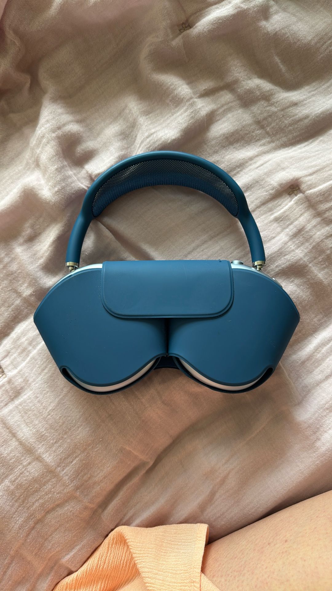 AirPod Pro Max Blue