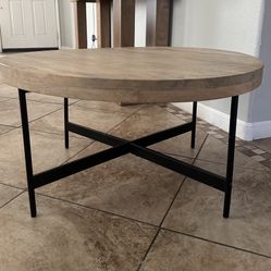 Small Table/ Coffee Table 