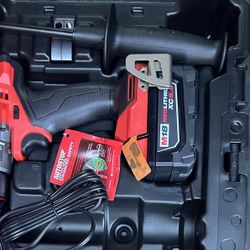 Milwaukee Hammer Drill 