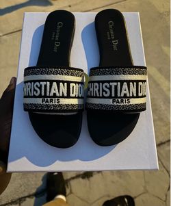 Women’s size 6