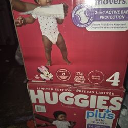 Huggies Size 4 $45 Cada 1 Caja El Precio Es Firme