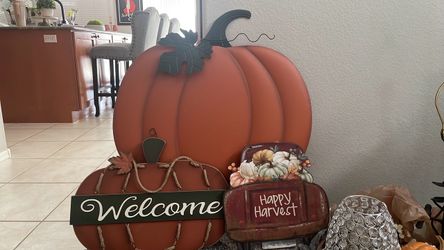 Fall Pumpkin Welcome Sign Decor Set