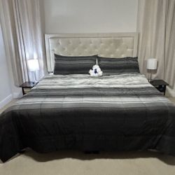   Bed base with legs, white, King  Or Two Twins - With Mattress 