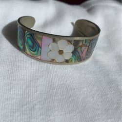 Alpaca Mother Of Pearl And Abalone Daisy Cuff Bracelet 