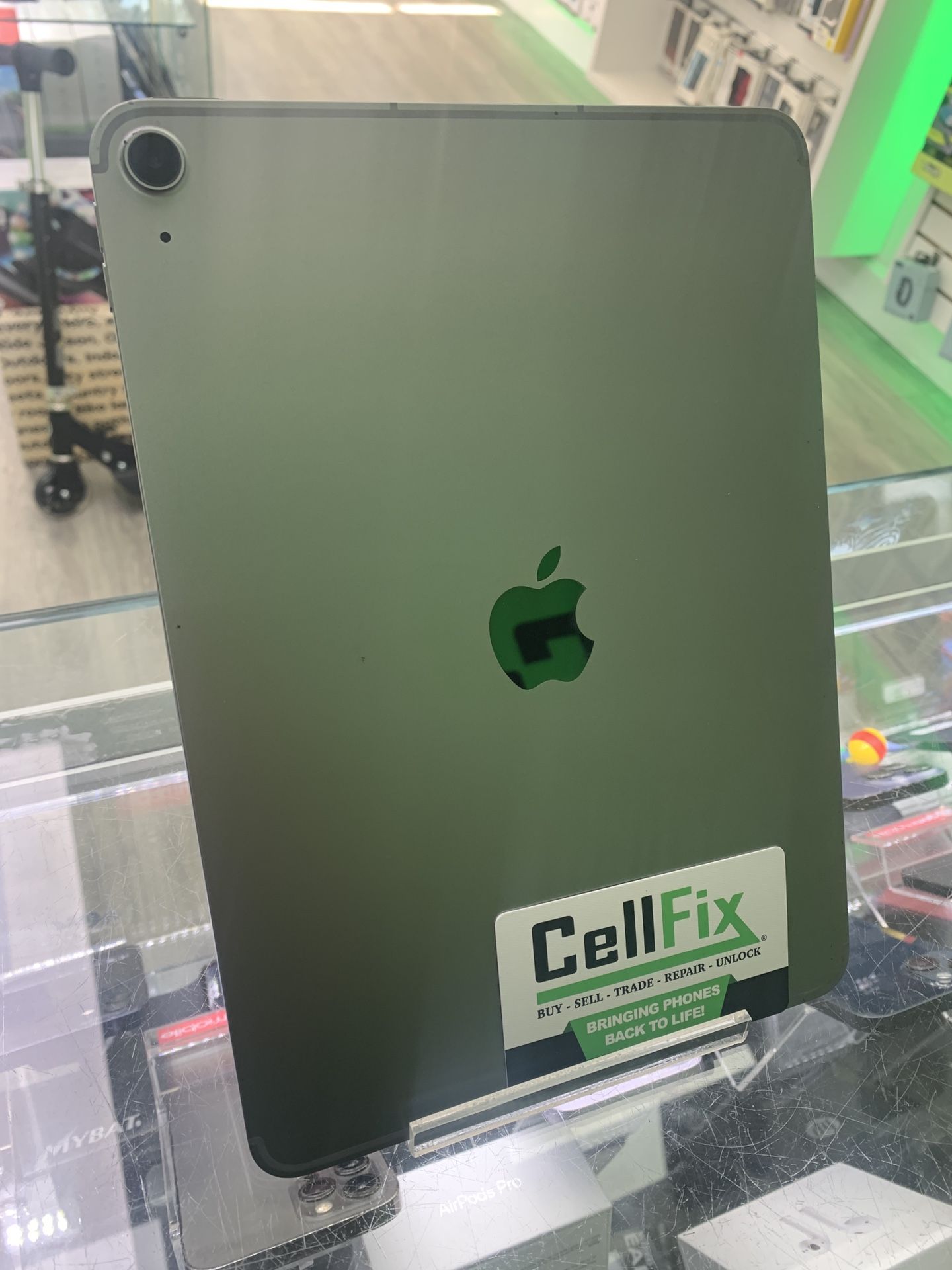 iPad Air 11" 7th Gen 128GB Cellular Unlocked