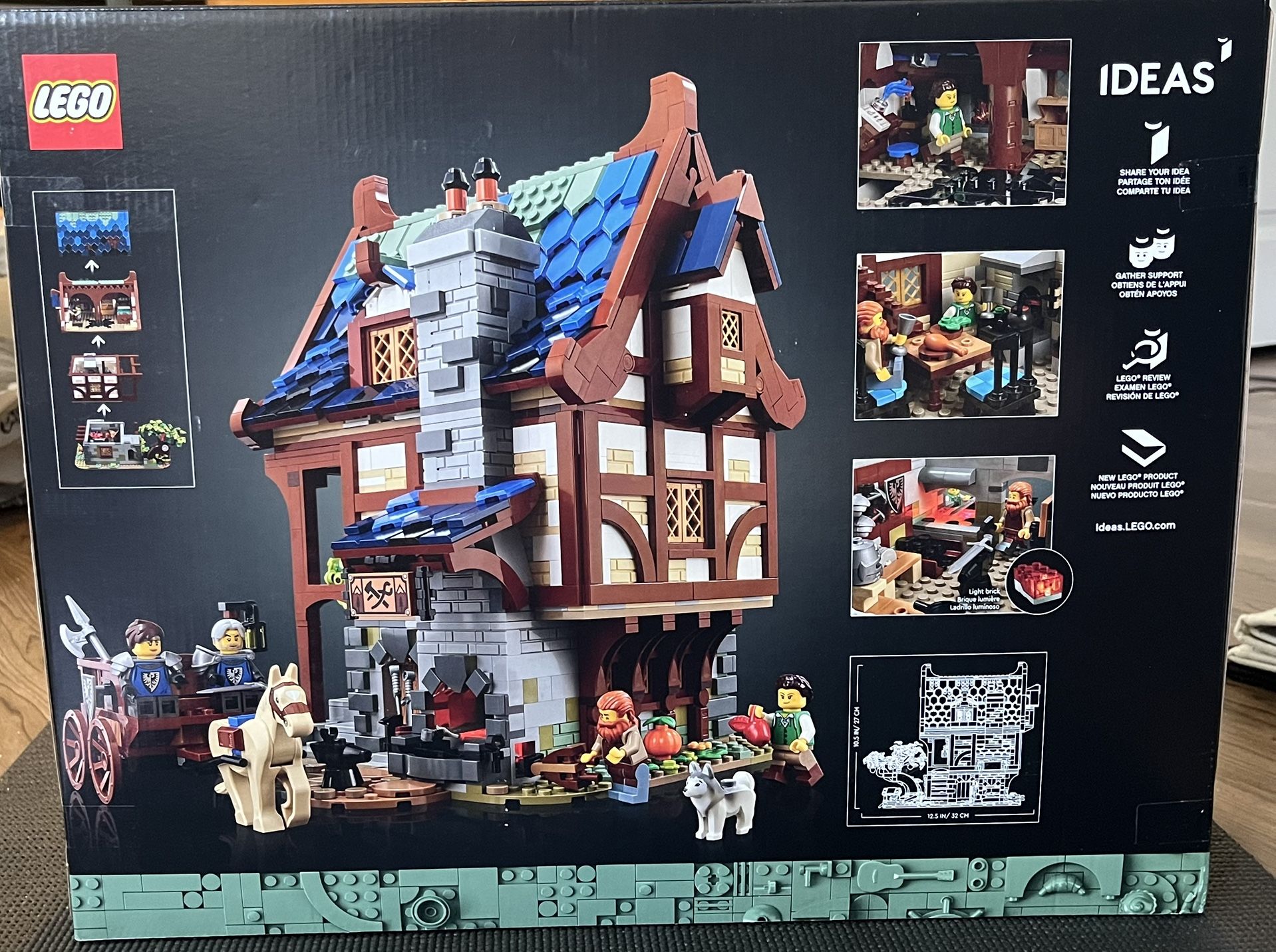 Lego Set Medieval Blacksmith 21325