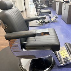 Barber Chairs Black Collar 