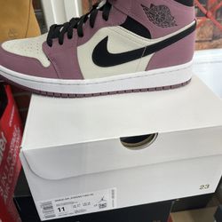 JORDAN 1 Mid Se Light Mulberry