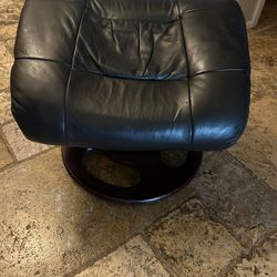 Black Leather Ottoman 