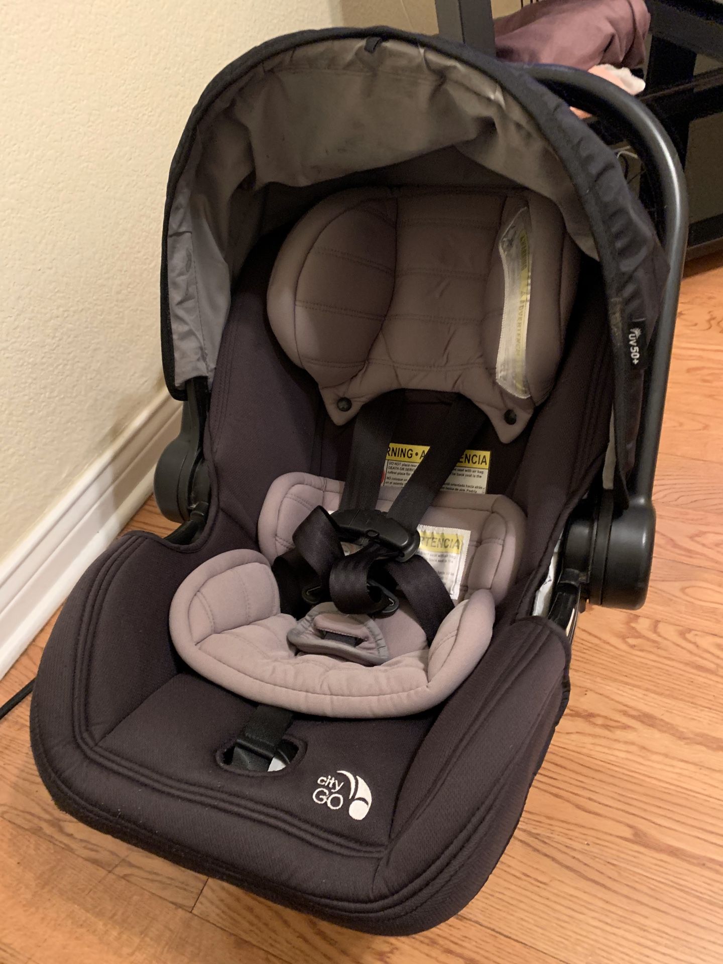 baby jogger city go car seat