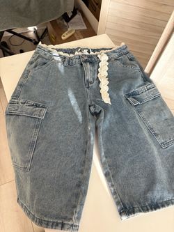 Ladies J for Justice long cargo shorts size 7