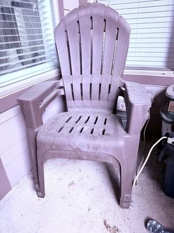 Plastic Adirondack Patio Chair