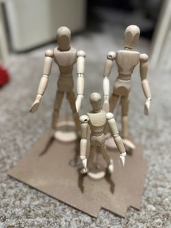 3 Articulated Wooden Artist Manikins