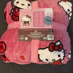 Hello Kitty Blanket 