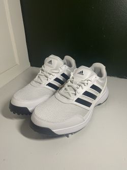 Golf Shoes Size: 6.5