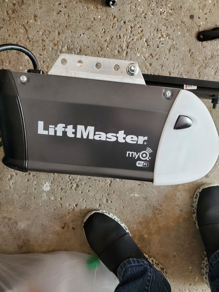 LIFT MASTER MY Q WIFI GARAGE OPENRR
