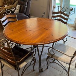 Circular Table And 4 Chairs