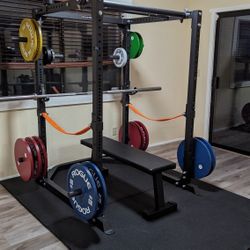 Home Powerlifting Gym