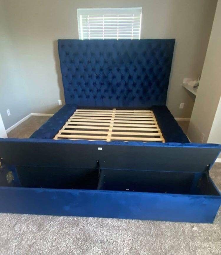 Blue Velvet Queen Storage Platform Bed Frame Cama// King Size Available Mattress Sold Separately