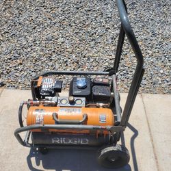Ridgid 8 Gal Portable Gas Powered Zero Gravity Air Compressor for Sale in Peoria AZ OfferUp