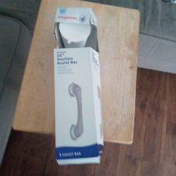 New 16" Suction Assist Bar... Never Used Just Take Out The Box  Color White