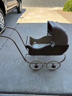 Vintage mid century doll stroller