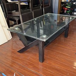 🪟 Glass Coffee Table – Used – Moving Sale