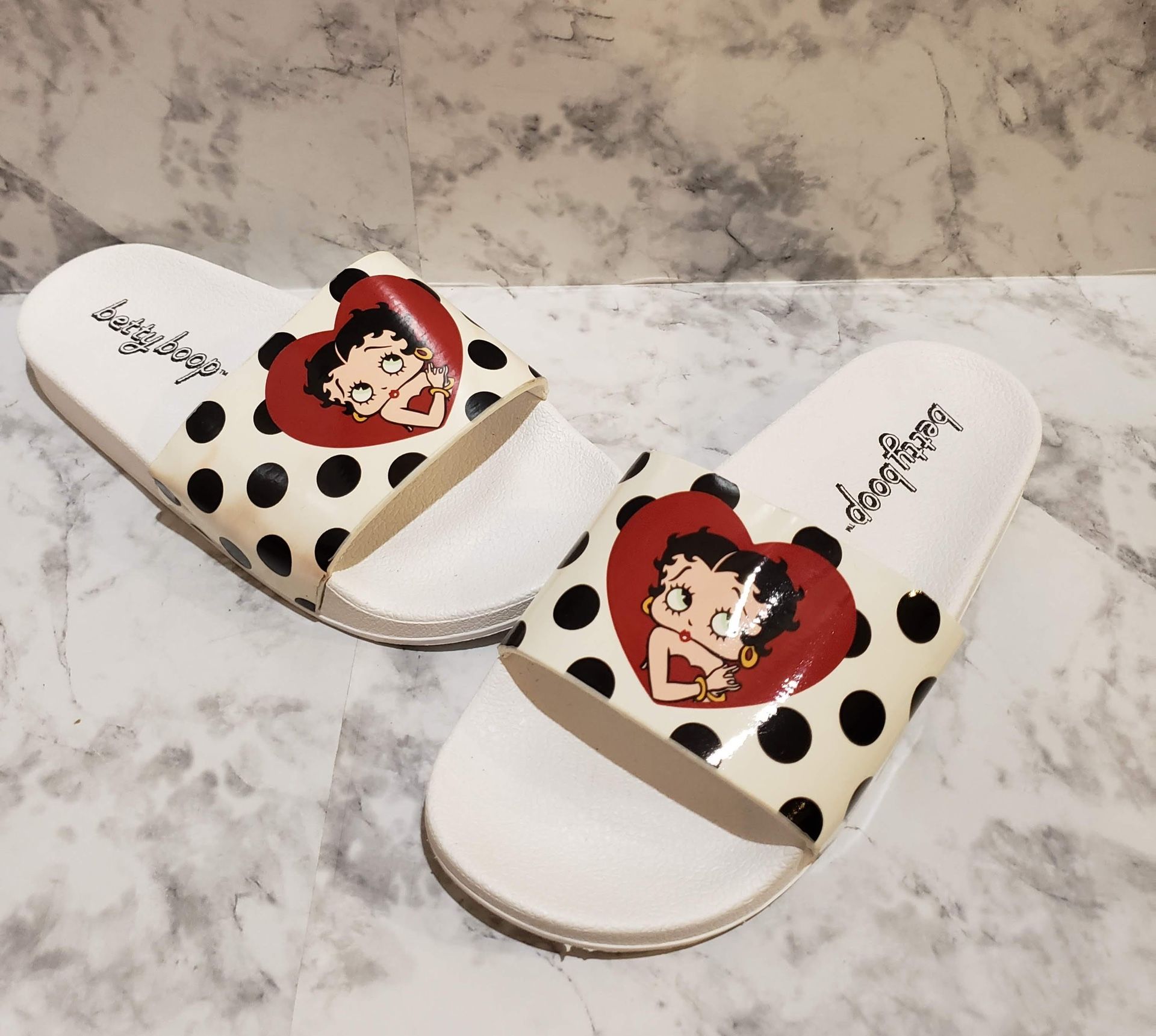 Betty Boop Women’s Sandals Size 7