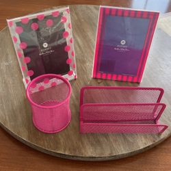 Set Of Pink Letter Holder And Matching Pen Holder +2 Frames