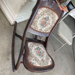 Vintage Girl Rocking Chair 