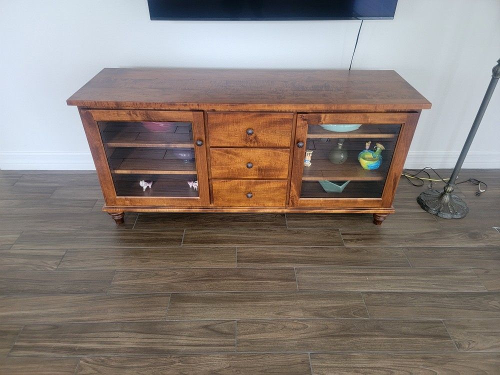 Media / TV Console