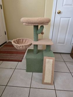 Cactus Cat Tree