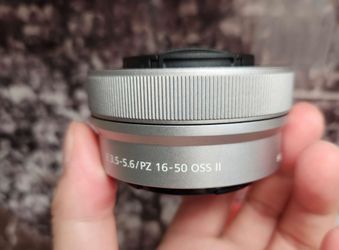 Sony e 16-50mm ii pz lens brand new