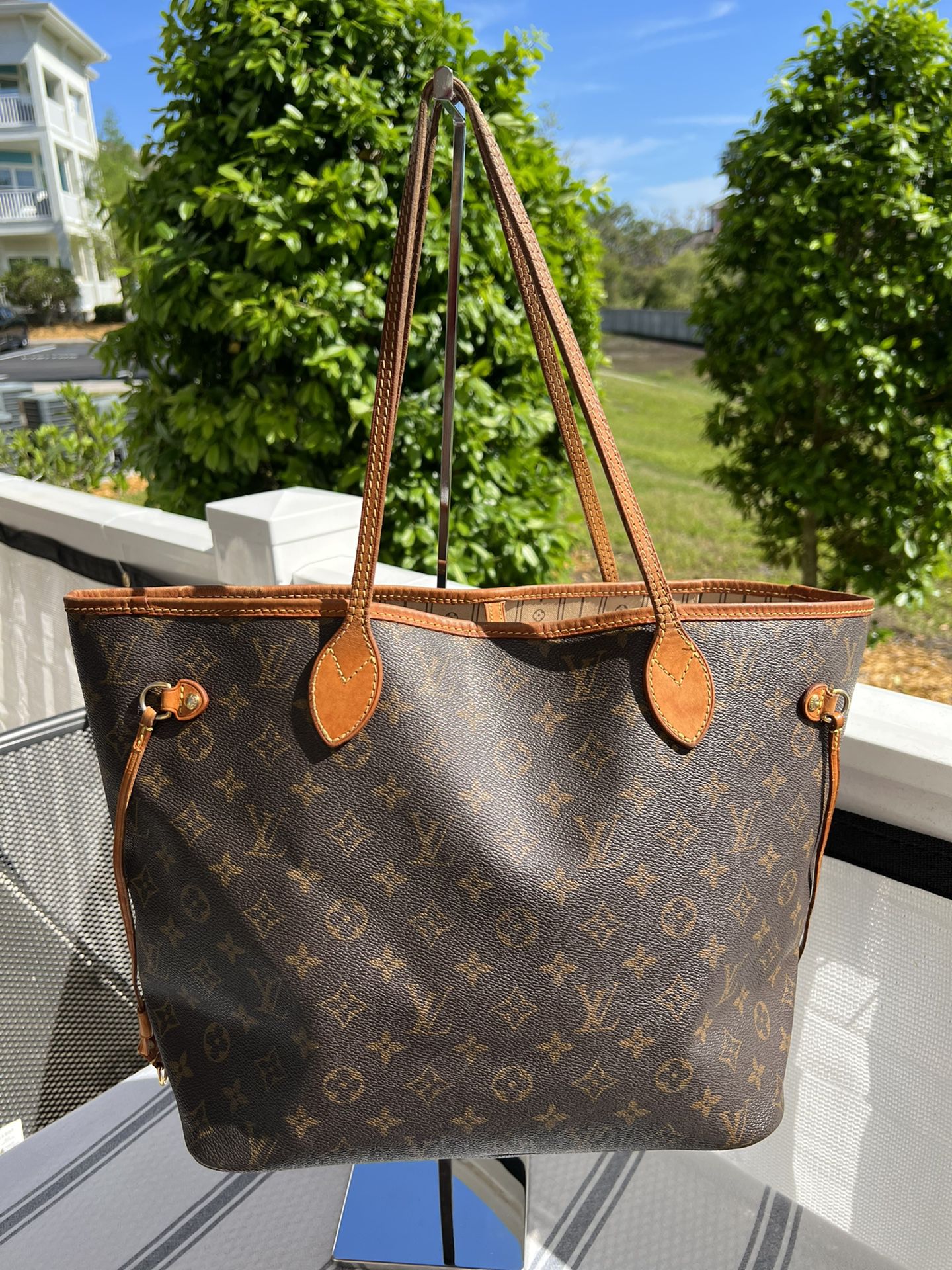 louis vuitton neverfull used