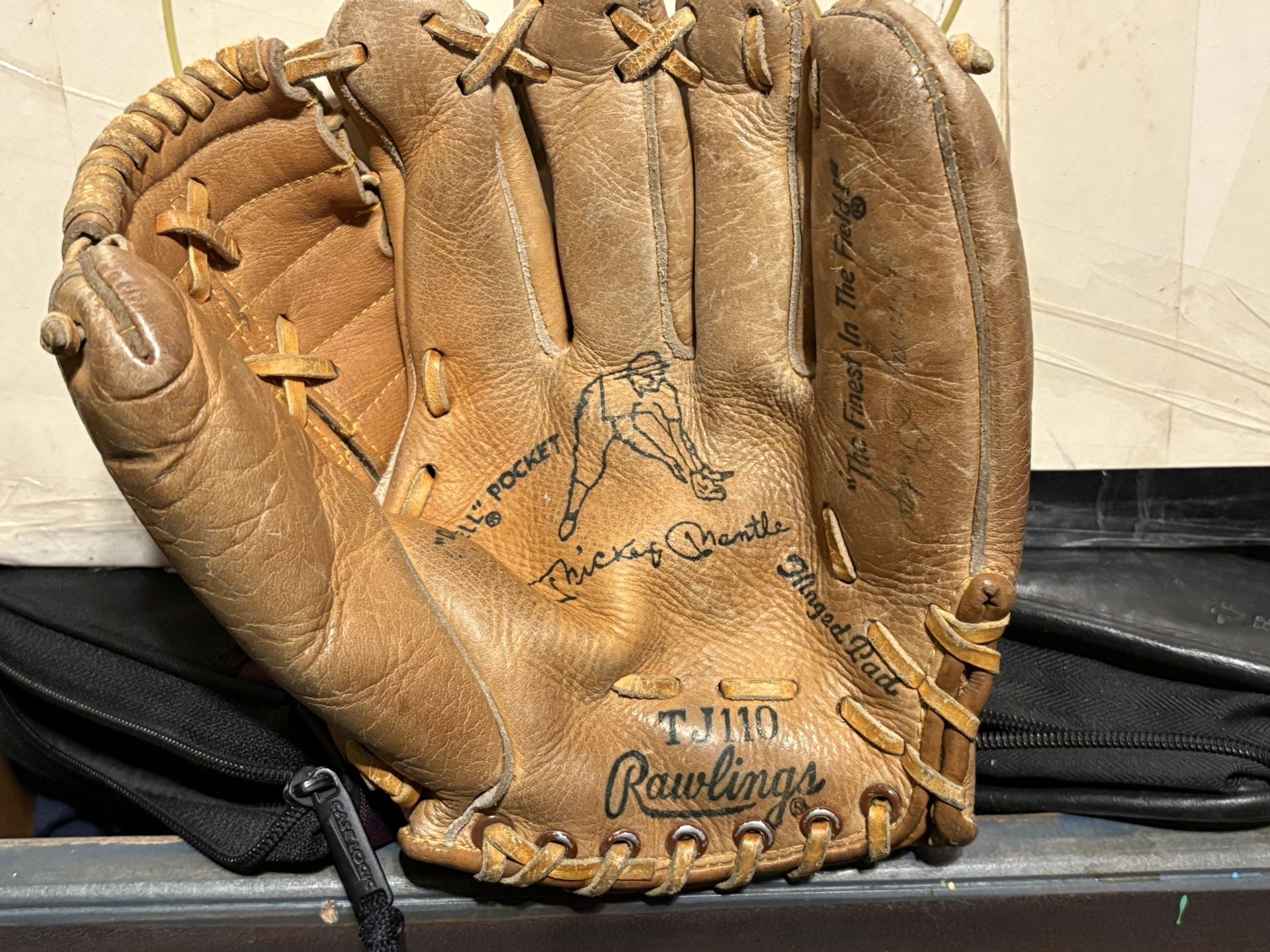 Rawlings Micky Mantle Baseball Glove Good Condition