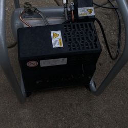 California Tools Ultra Quiet Air Compressor 