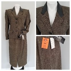 New Women's 2 Pcs. Suit