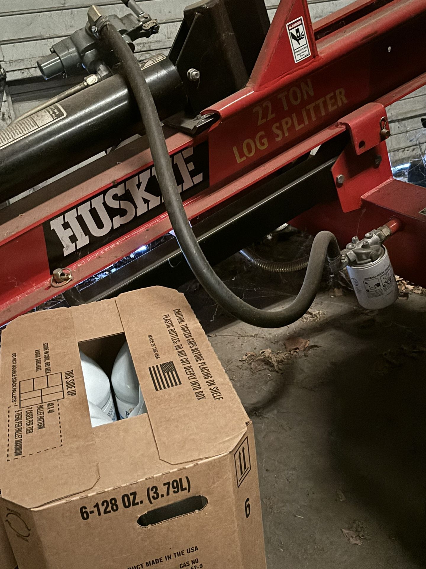 22 Ton Huskie Log Splitter
