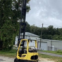 2011 Hyster Forklift 