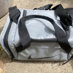 NIKE LUNCH BOX