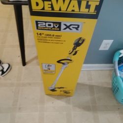 DeWalt 20Max V Brushless XR Weed Eater