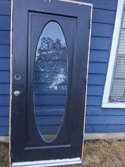 Left door and Storm Door 36x80 with Good condition