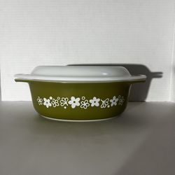 Vtg Spring Blossom Crazy Daisy Pyrex Casserole Dish W/ Lid 