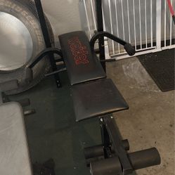 Weight Bench 