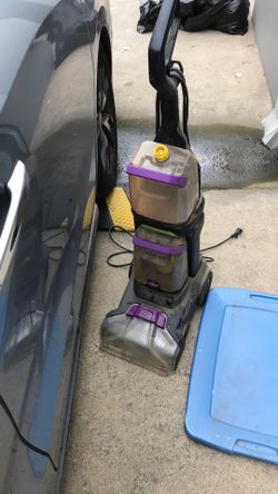 Carpet cleaner