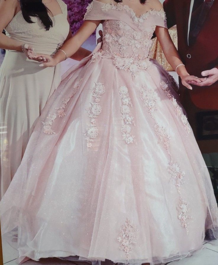 15 Dress, Veetido de Quinseañera