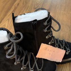 Esprit Size 71/2. Brand New. Pu Bridgewater 