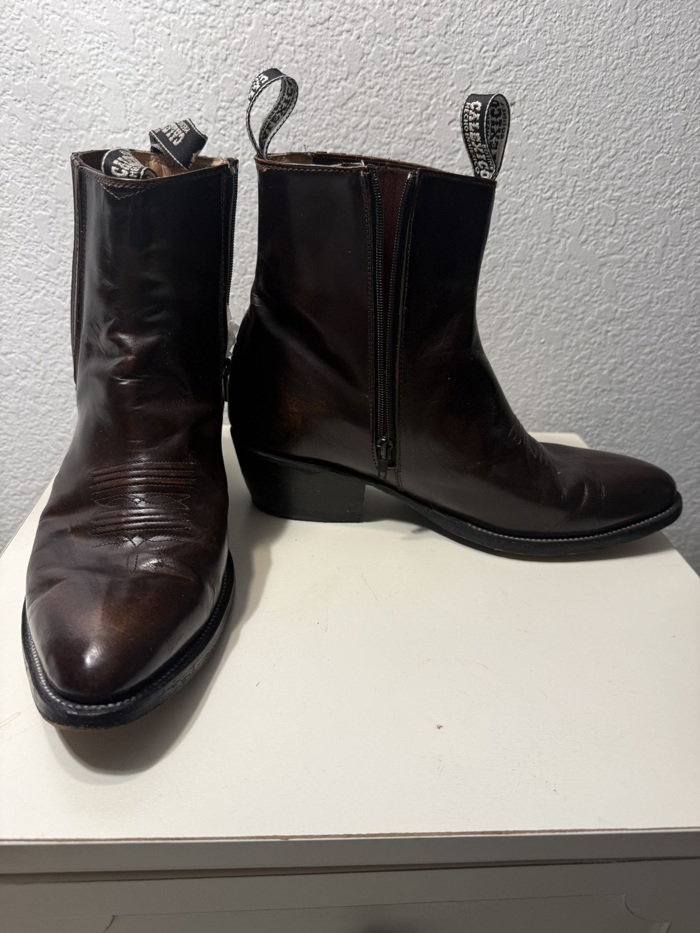 Boots Size 10